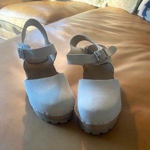 Free People MIA Abby Clog in Oatmeal